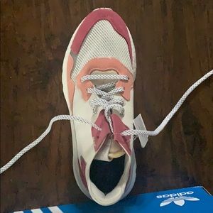 Brand new adidas NITE JOGGER W